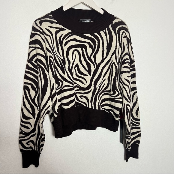 Carbon38 zebra jacquard brown cream crew neck sweater Size Large NWT - Picture 3 of 7